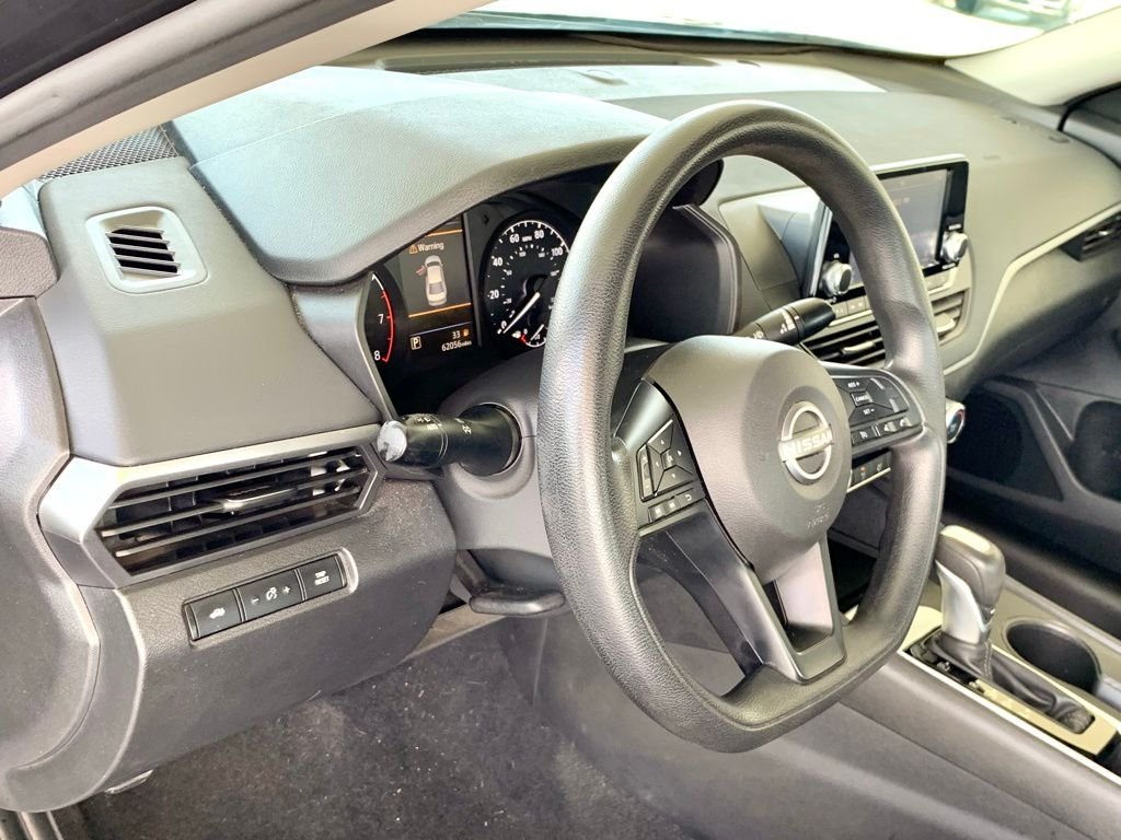 Used 2023 Black Nissan 2.5 S image 16