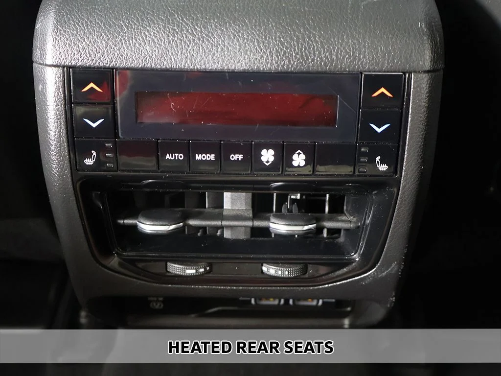 Used 2023 Black Jeep Summit image 11