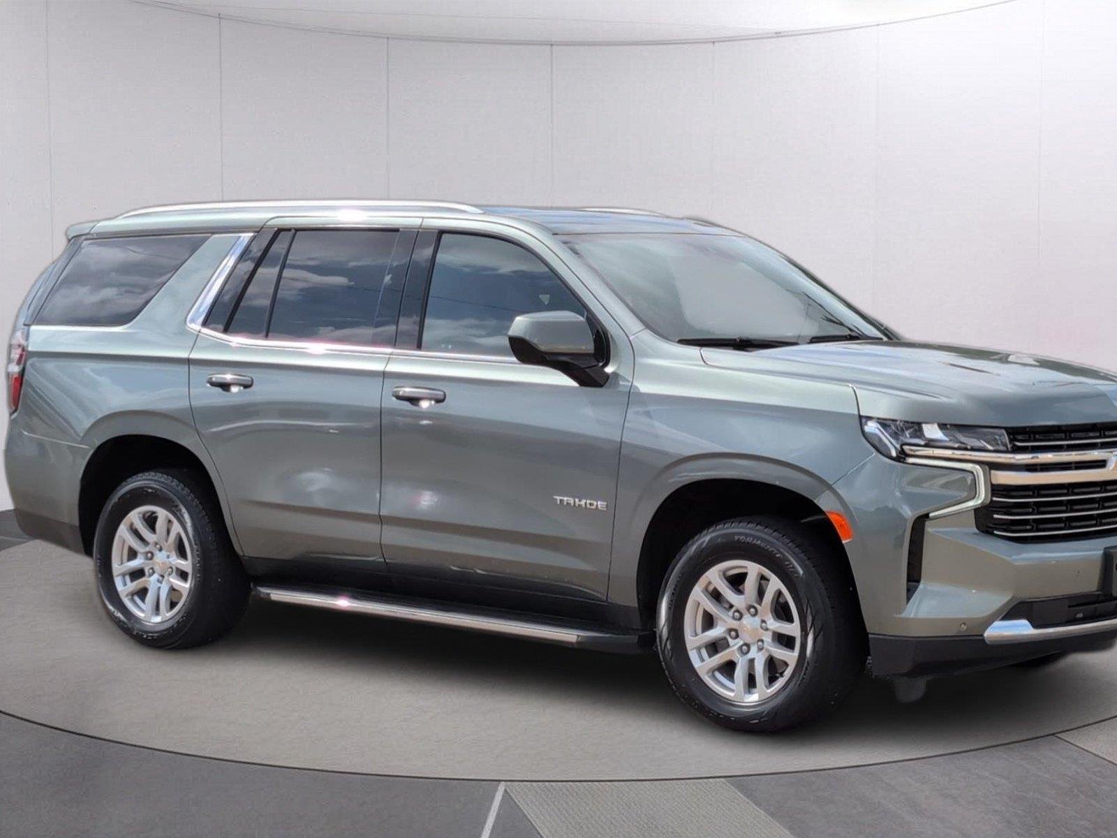 Used 2024 Silver Sage Metallic Chevrolet LT image 8