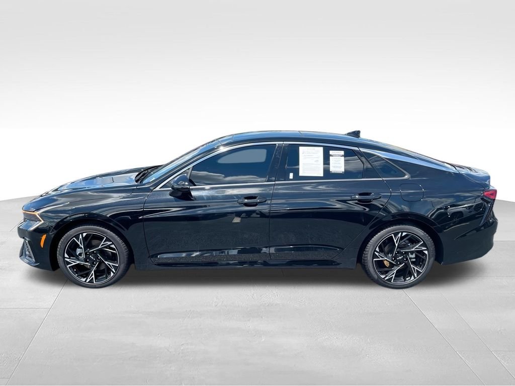 Used 2025 Black Kia GT-Line image 5