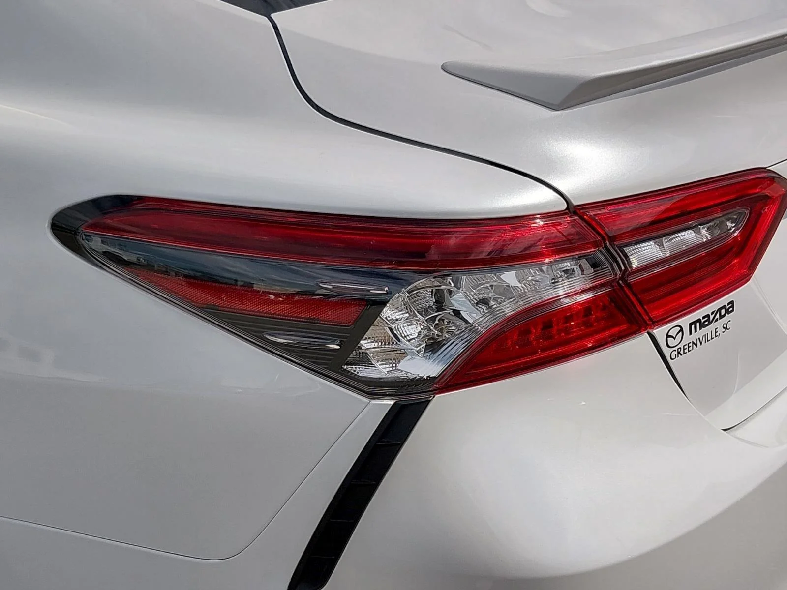 Used 2021 Wind Chill Pearl Toyota XSE image 13