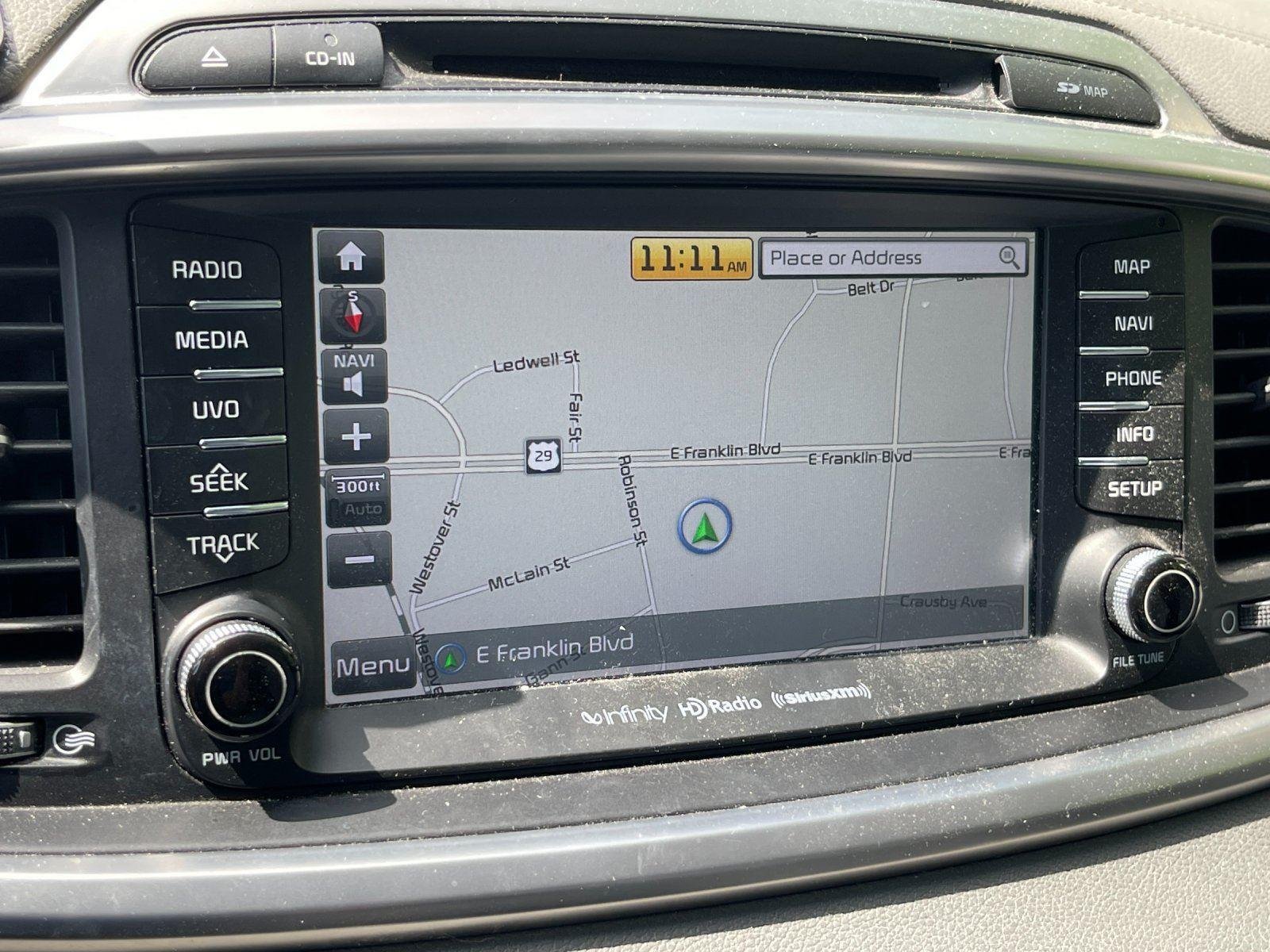 Used 2017 Sangria Kia SX V6 image 25