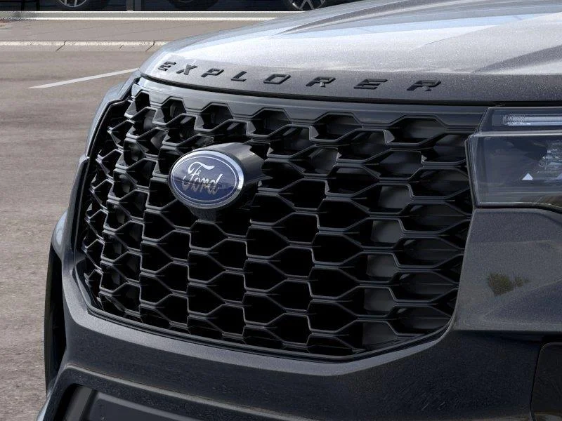 New 2026 Agate Black Metallic Ford ST-Line image 17