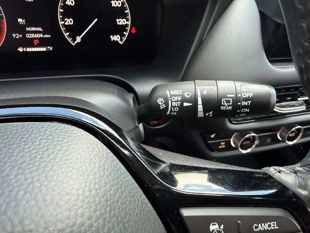 Used 2025  Honda EX-L image 37