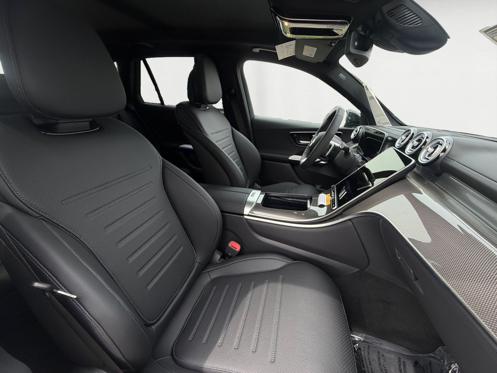 New 2026 Black Mercedes-Benz GLC 300 image 40