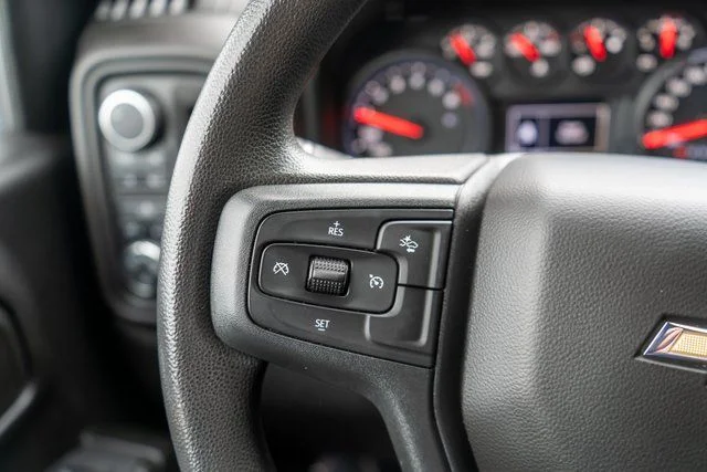 Used 2024 Blue Chevrolet Custom image 23