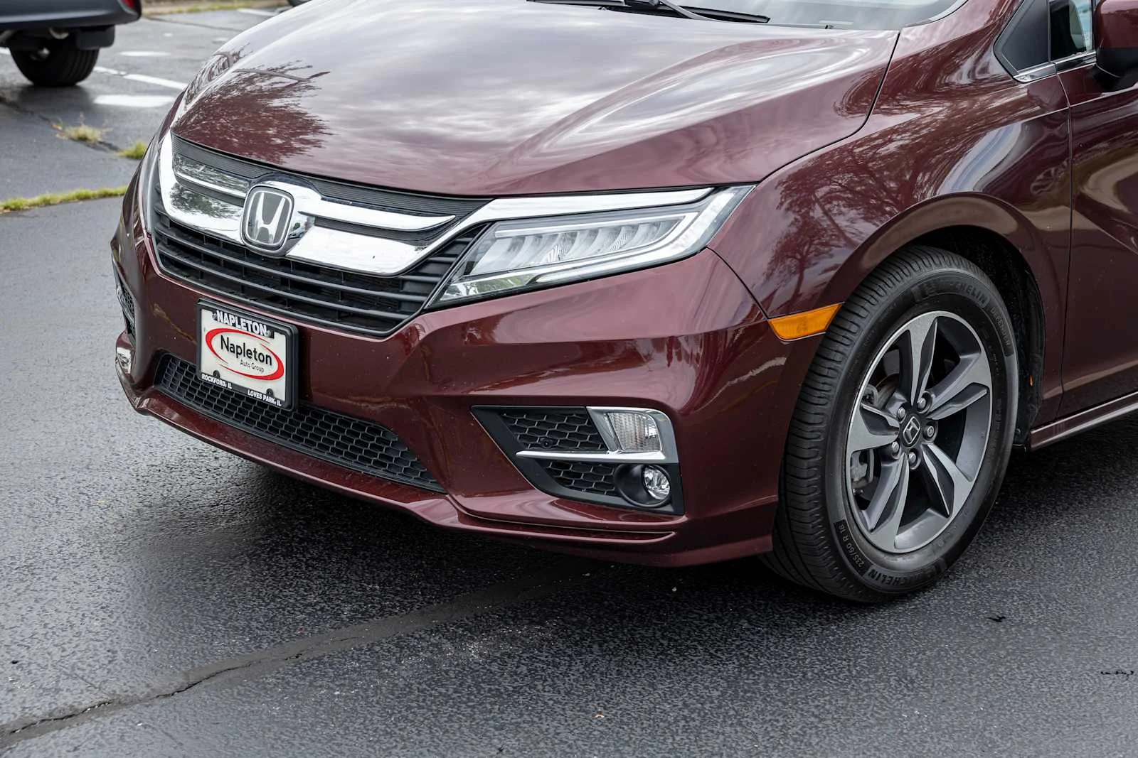 Used 2019 Deep Scarlet Pearl Honda Touring image 45