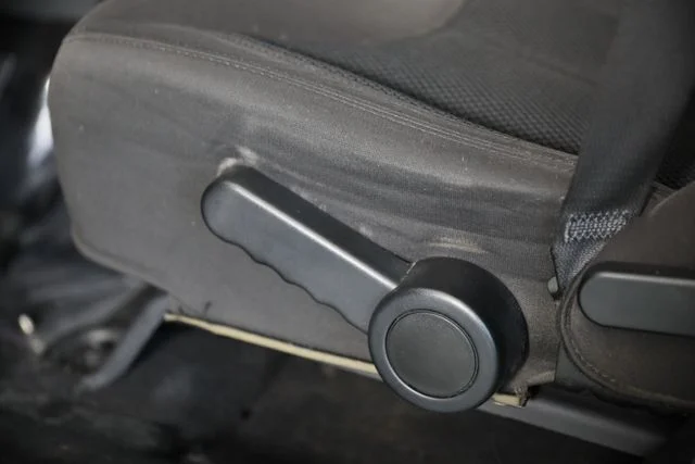 Used 2017 Silver Jeep  image 13