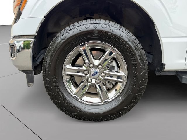 Used 2025 White Ford XLT image 9
