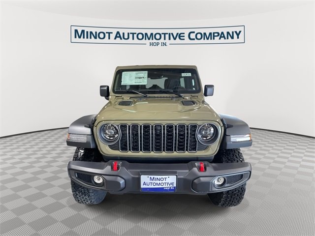 2025 Jeep Wrangler Rubicon photo 3