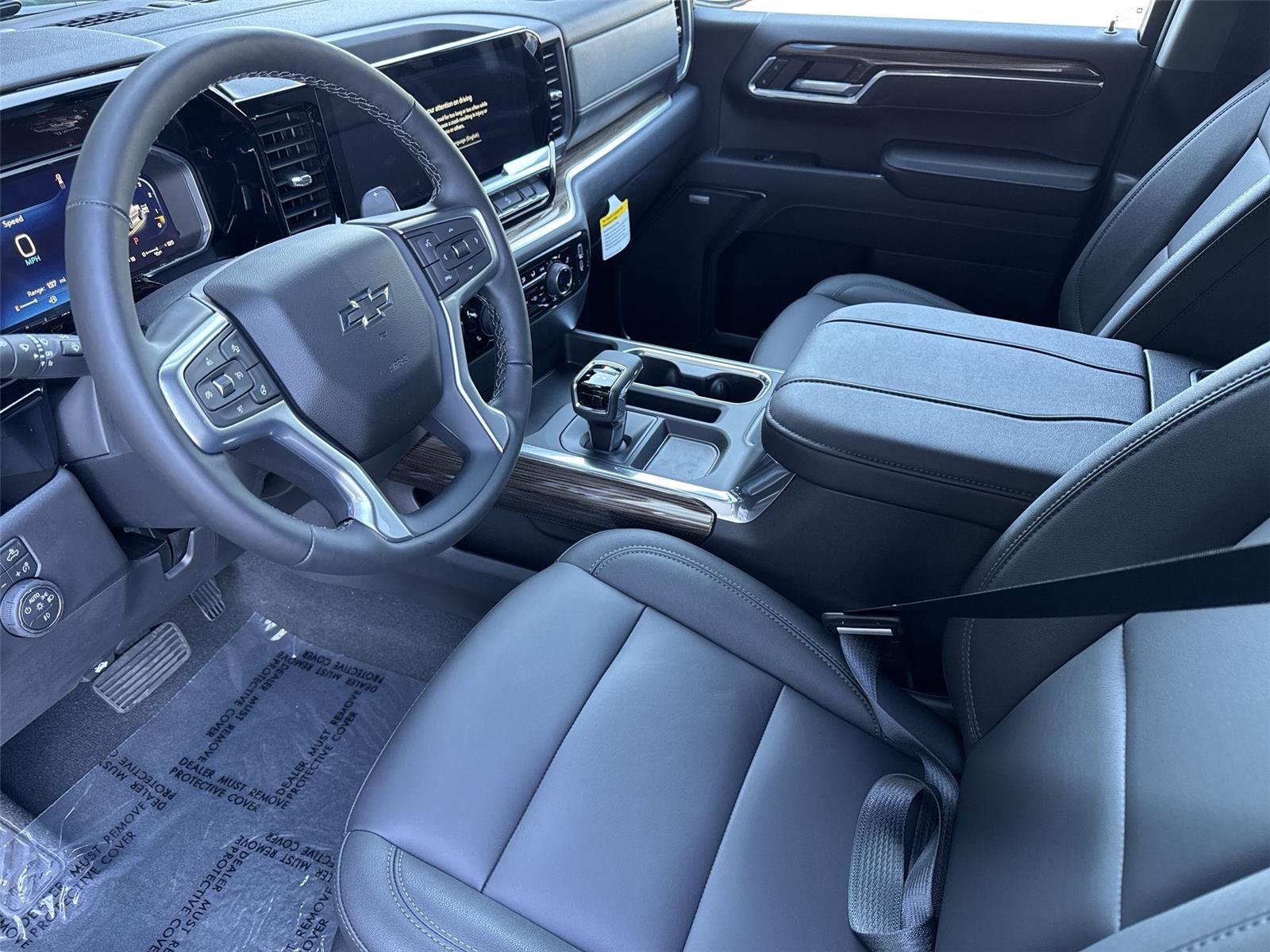 2026 Chevrolet Silverado 1500 LT Trail Boss - Photo 10