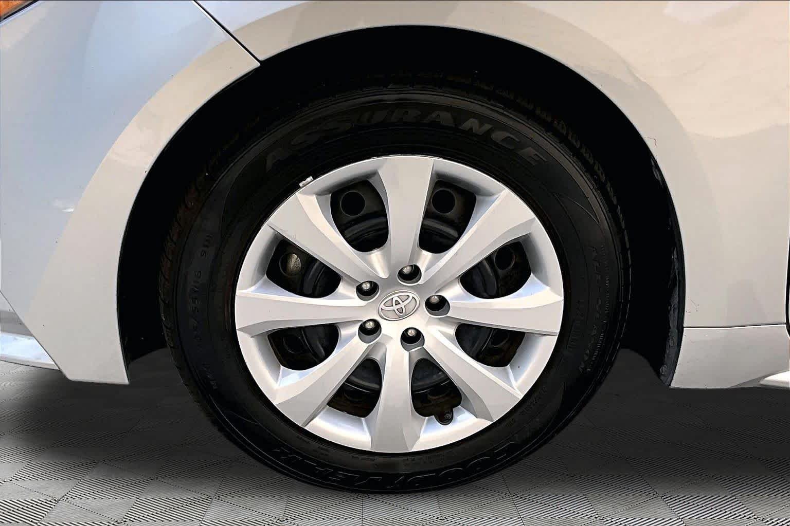 Used 2024 Classic Silver Metallic Toyota LE image 11