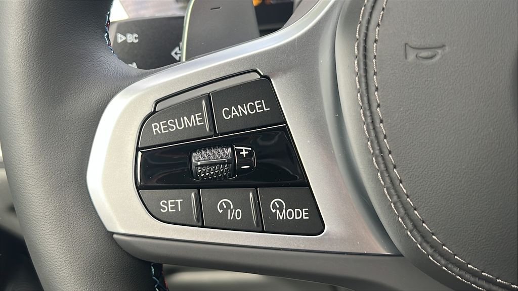 New 2027 Brooklyn Grey Metallic BMW M60i image 21