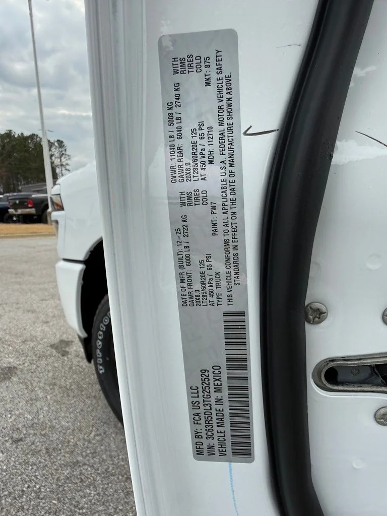 New 2026 Bright White Clear-Coat Exterior Paint RAM Big Horn image 25