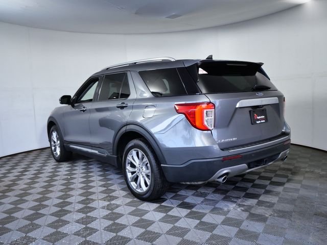 Used 2023 Gray Ford Limited image 4
