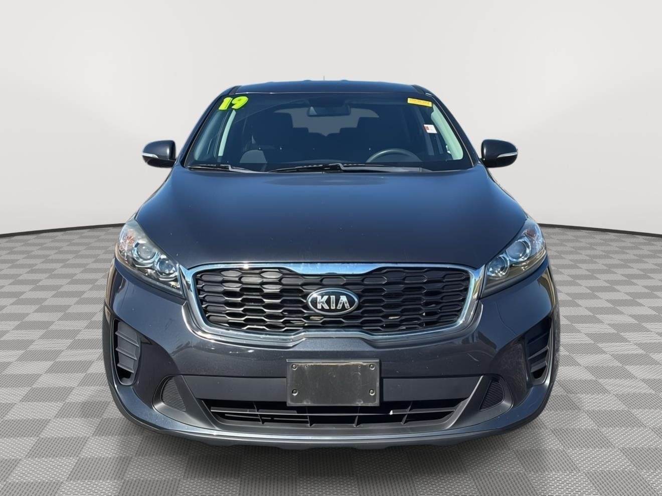 Used 2019 Platinum Graphite Kia LX V6 image 5