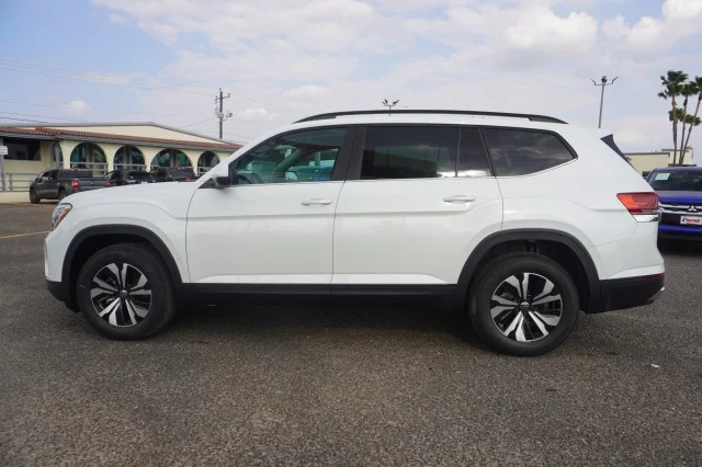 New 2026 Opal White Pearl Volkswagen 2.0T SE image 11