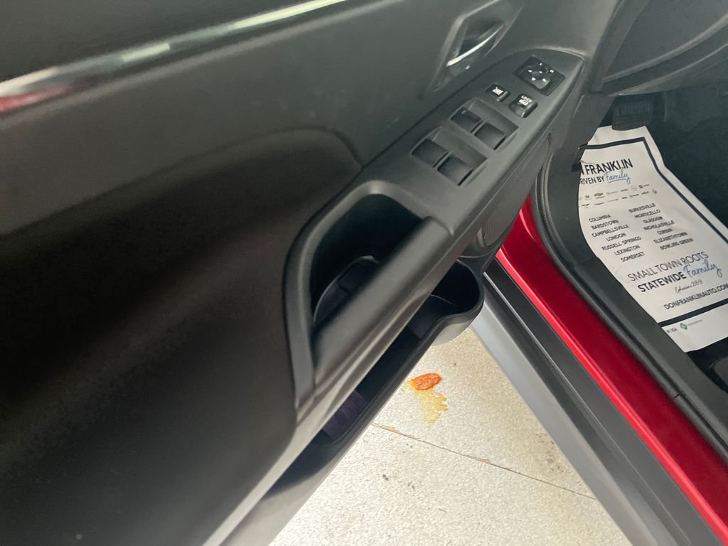 Certified Used 2025 Black Mitsubishi  image 10
