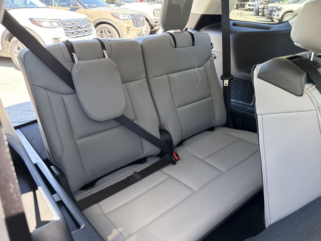 New 2026 Vapor Blue Metallic Ford Active image 34