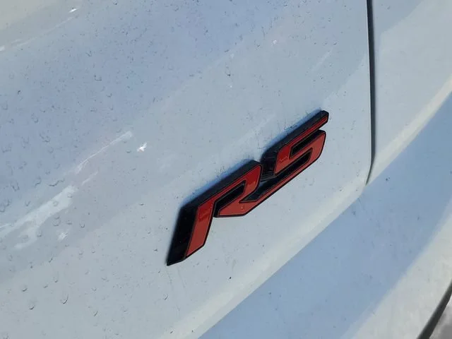 New 2027 Summit White Chevrolet RS image 11