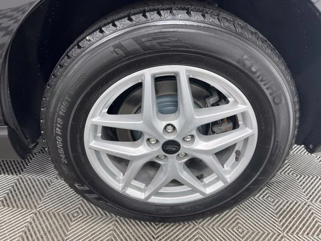 Used 2024 Black Ford SEL image 10