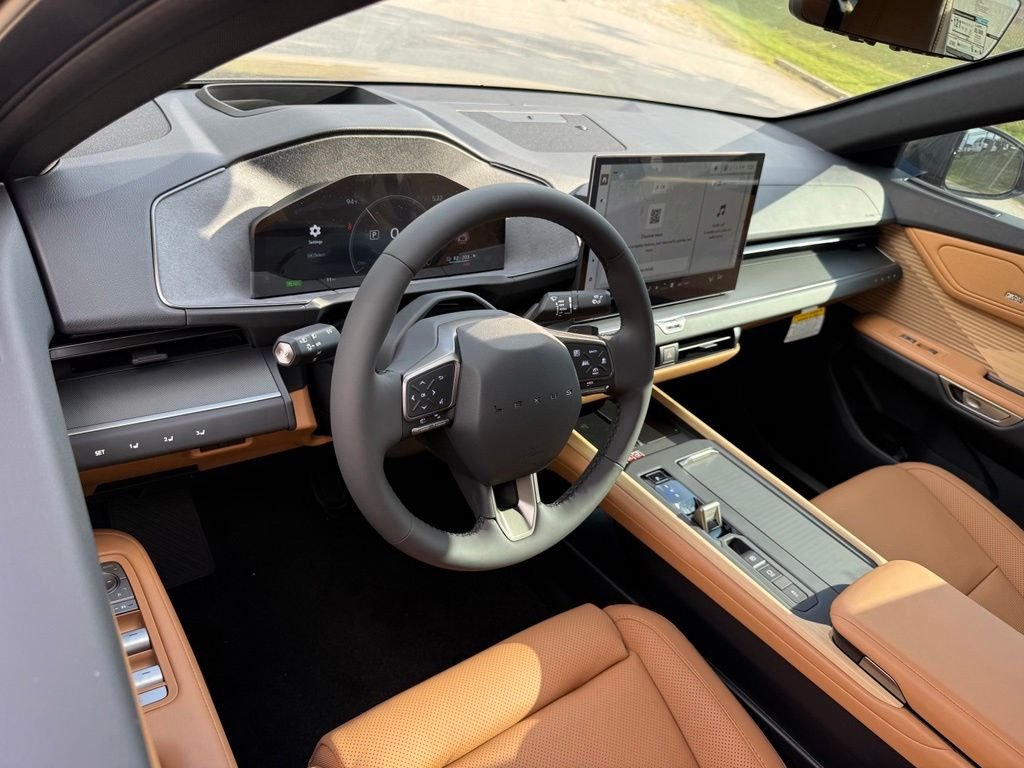 New 2026 Cloudburst Gray Lexus ES 350e LUXURY image 3