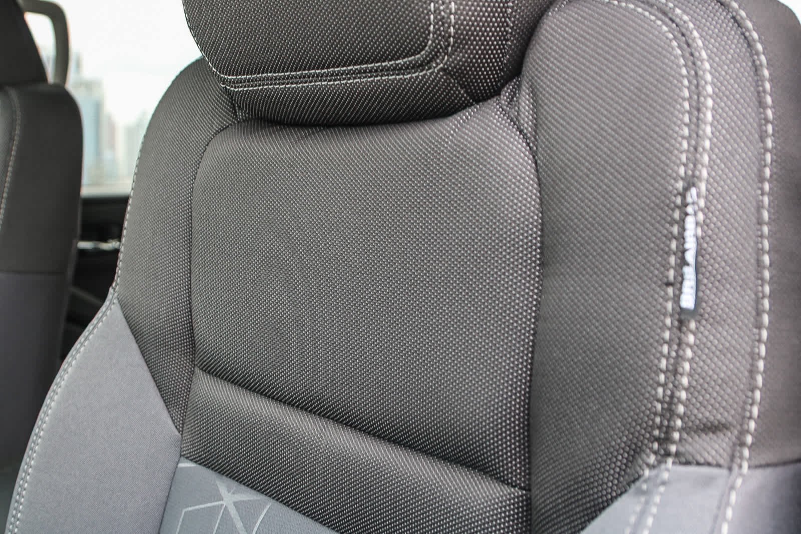 2025 Nissan Frontier SV - Photo 26