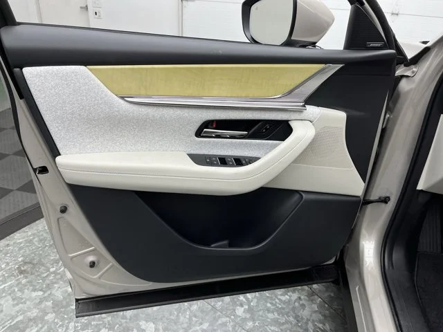 2026 Mazda CX-90 Premium Plus Package - Photo 8
