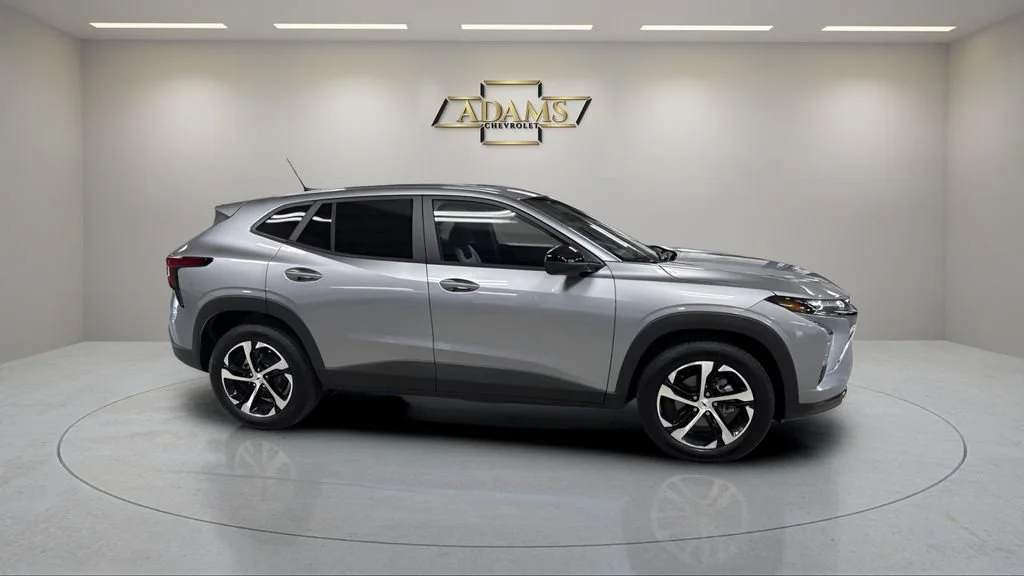 2026 Chevrolet Trax RS - Photo 8
