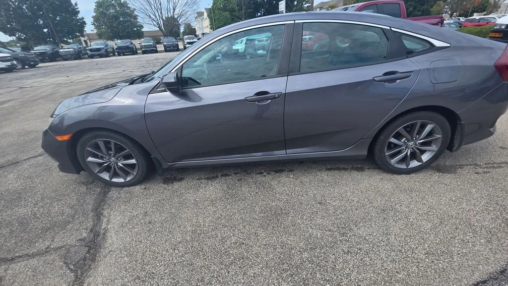 Used 2019 Honda Civic EX-L with VIN 19XFC1F79KE012752 for sale in Champaign, IL