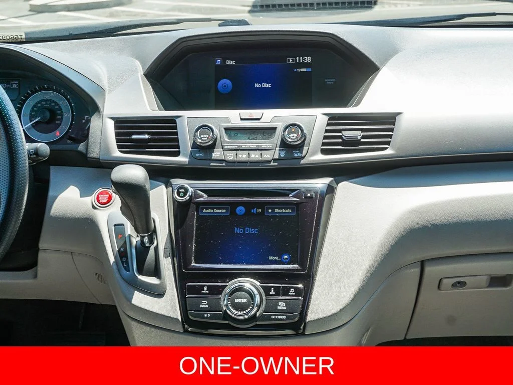 Used 2015  Honda EX image 15