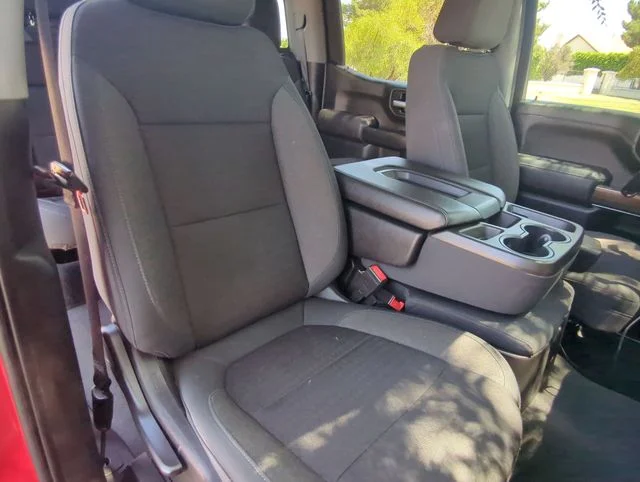 Used 2019 Red Chevrolet LT image 23