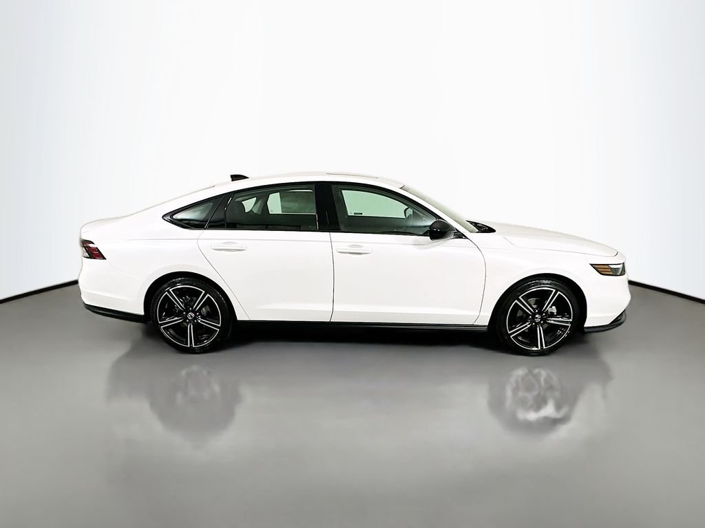 New 2026 Platinum White Pearl Honda SE image 4