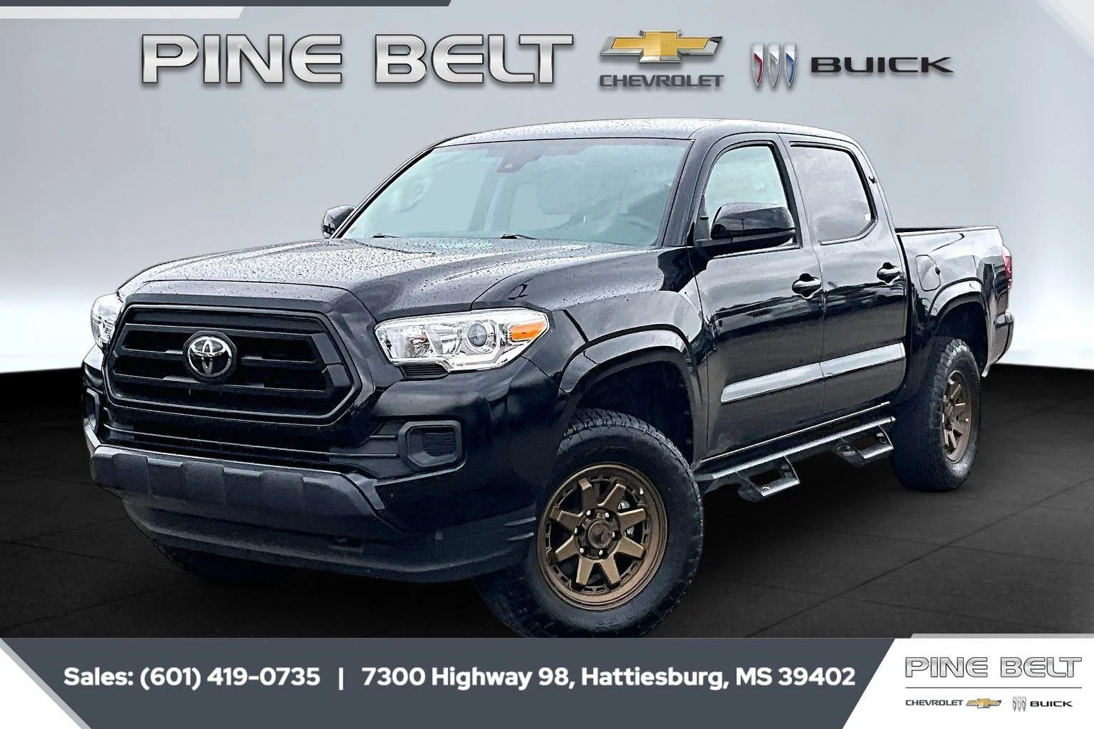 Used 2023 Black toyota SR image 11