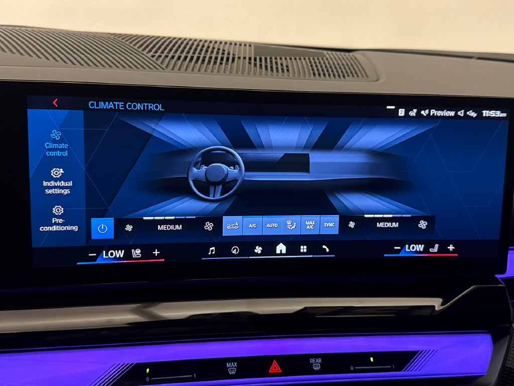 Used 2025 Grey BMW Base image 29