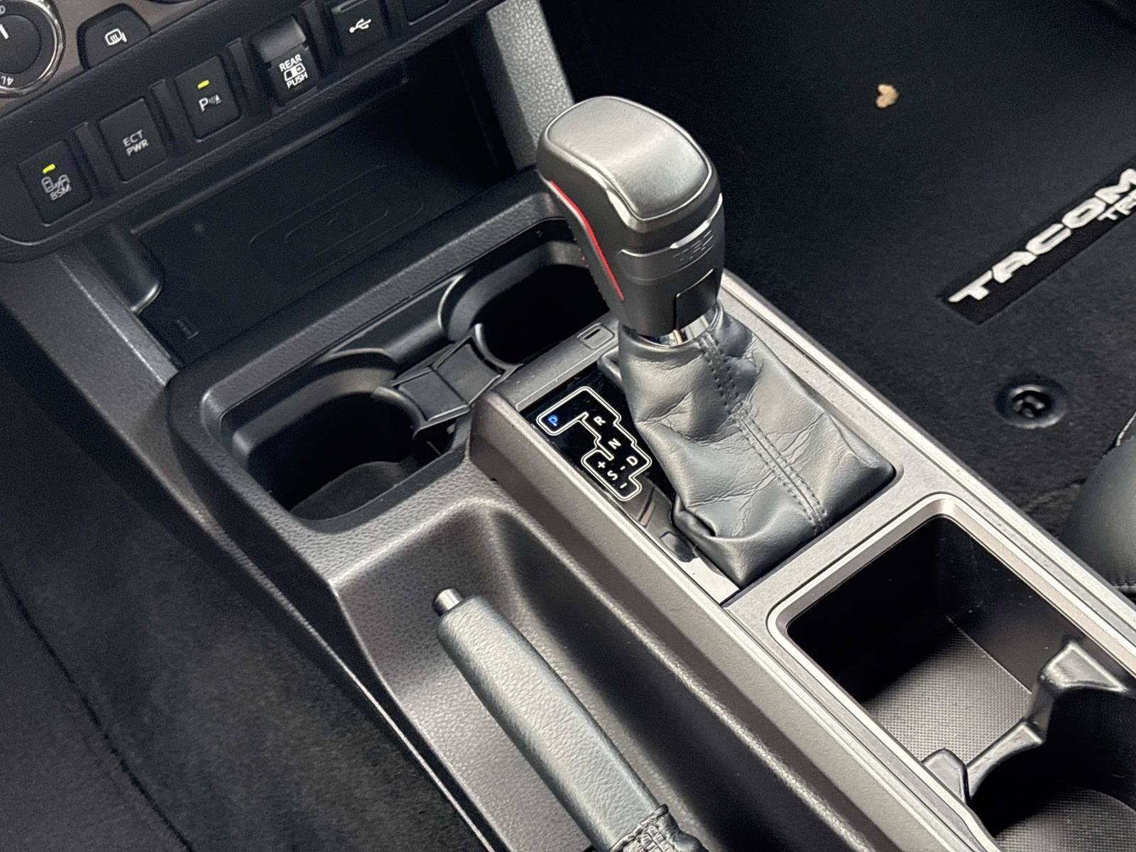 2022 Toyota Tacoma SR5 - Photo 21