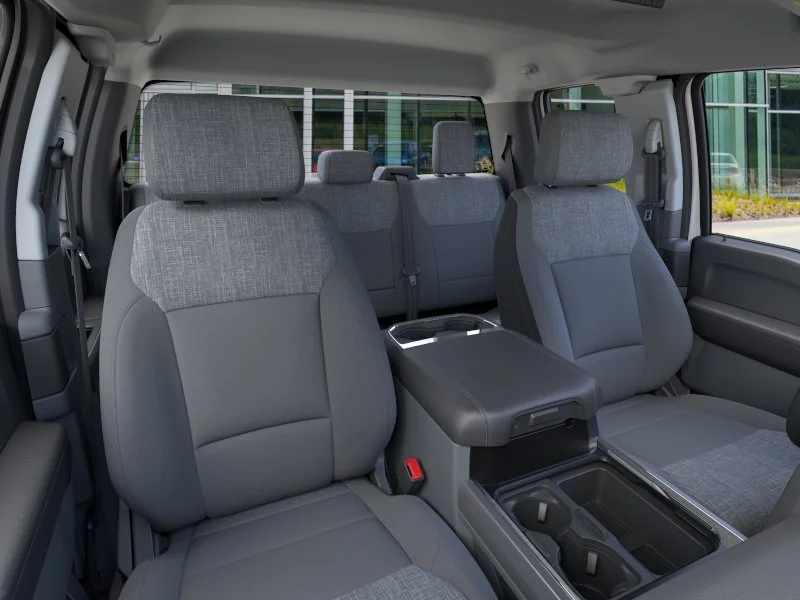New 2026 Oxford White Ford F-350® XLT image 10