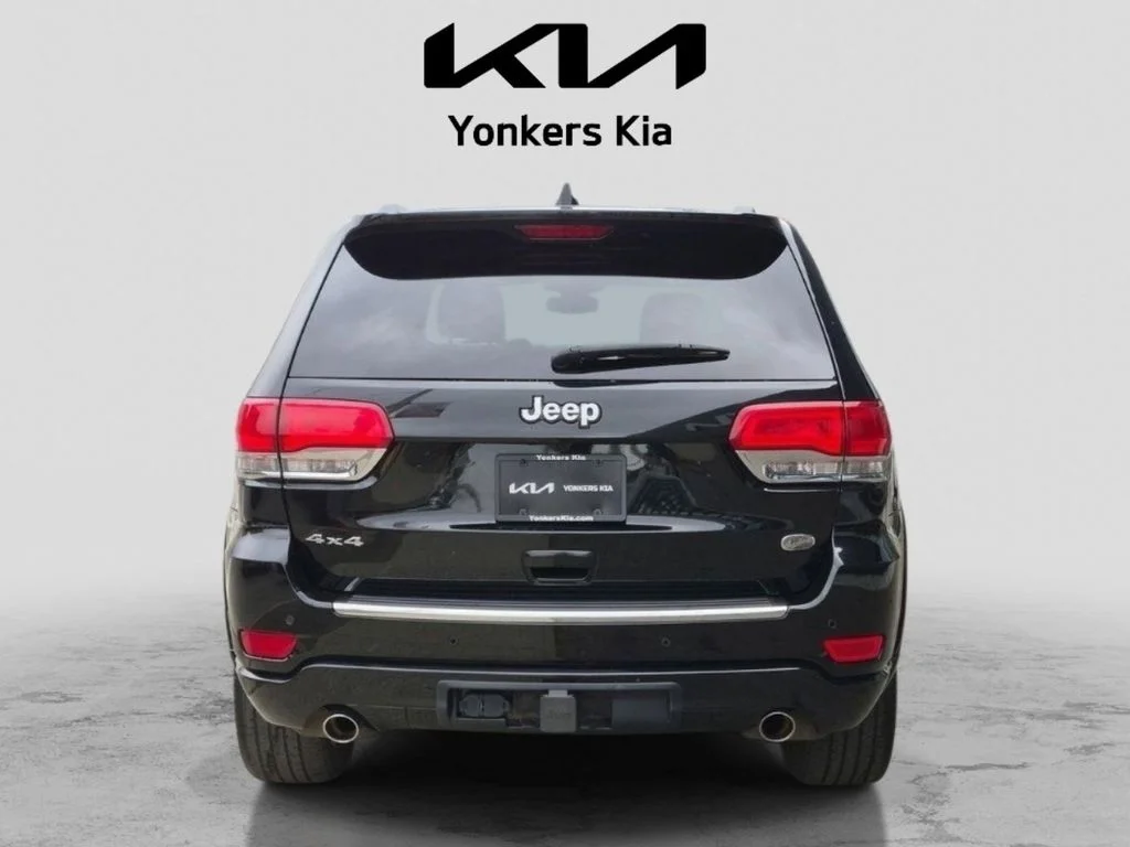 Used 2017 Black Jeep Overland image 7