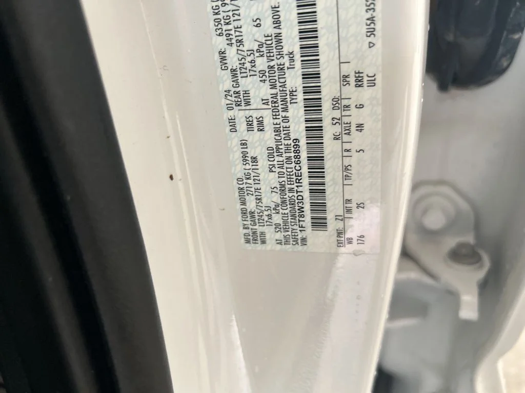 Used 2024 White Ford XLT image 45