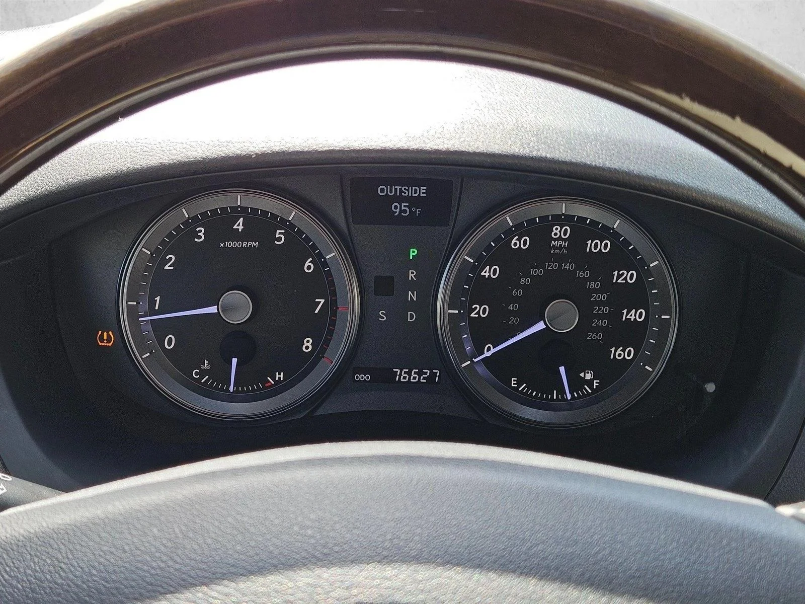 Used 2010 Starfire Pearl Lexus  image 12