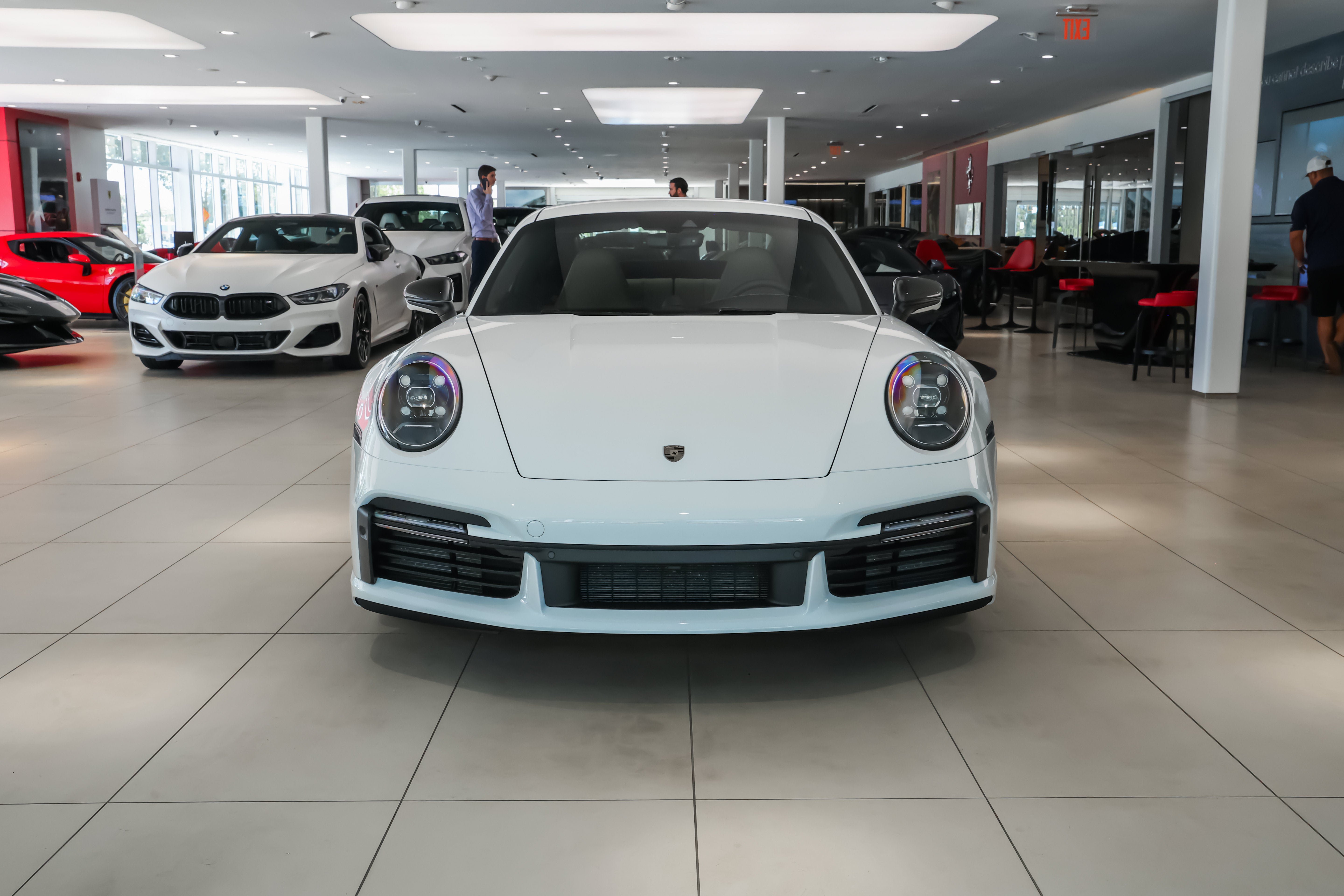 2025 Porsche 911 Turbo - Photo 8