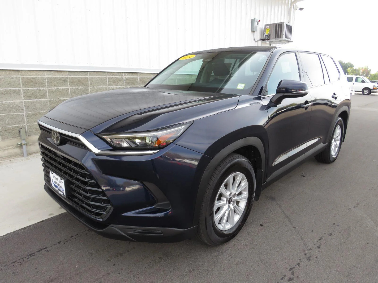 Used 2024 Blueprint Toyota XLE image 11