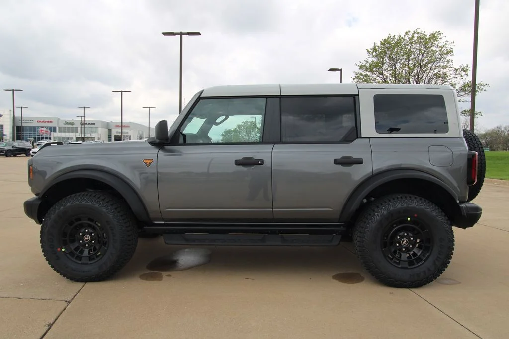 New 2026 Carbonized Gray Metallic Ford Badlands® image 55