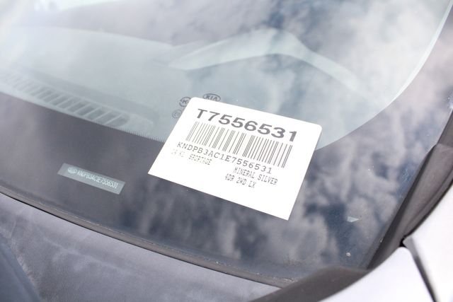 Used 2014 Silver Kia LX image 36