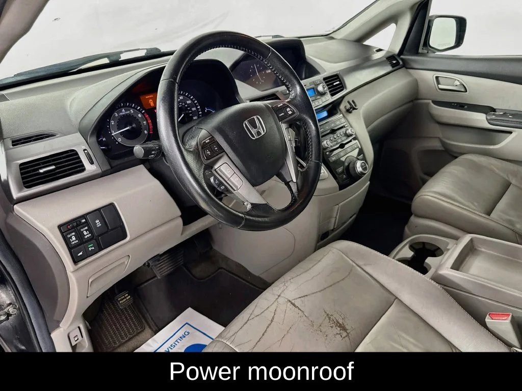 Used 2012 Black Honda Touring image 10