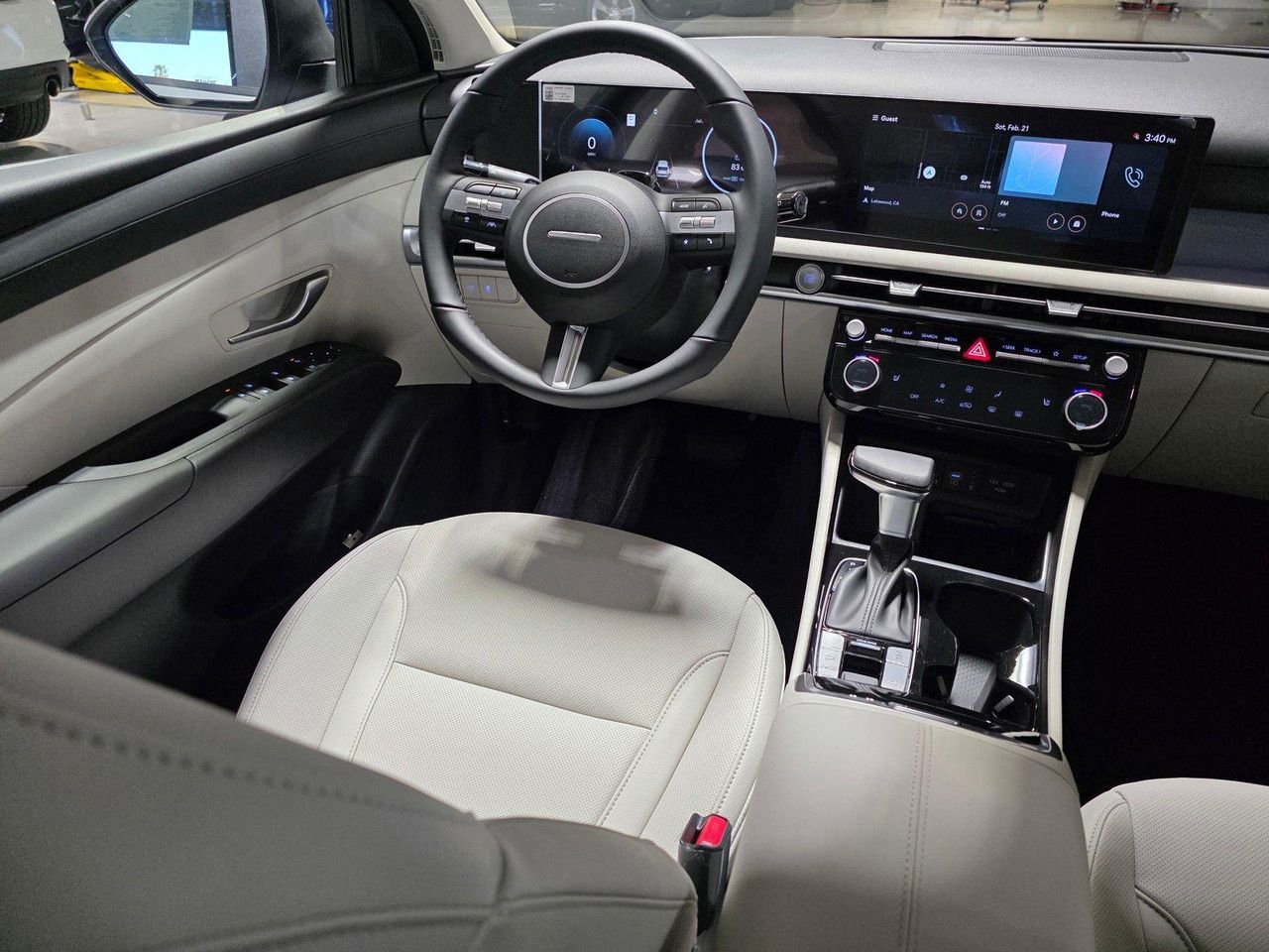 New 2026 Shimmering Silver Hyundai SEL Premium FWD image 19