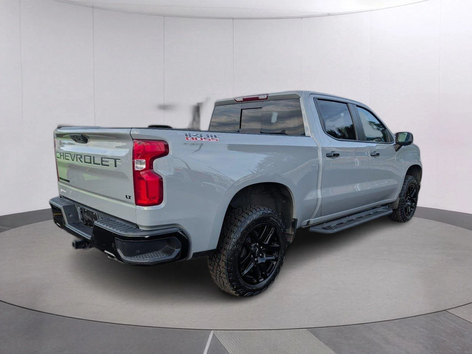 Used 2024 Slate Gray Metallic Chevrolet LT Trail Boss image 7