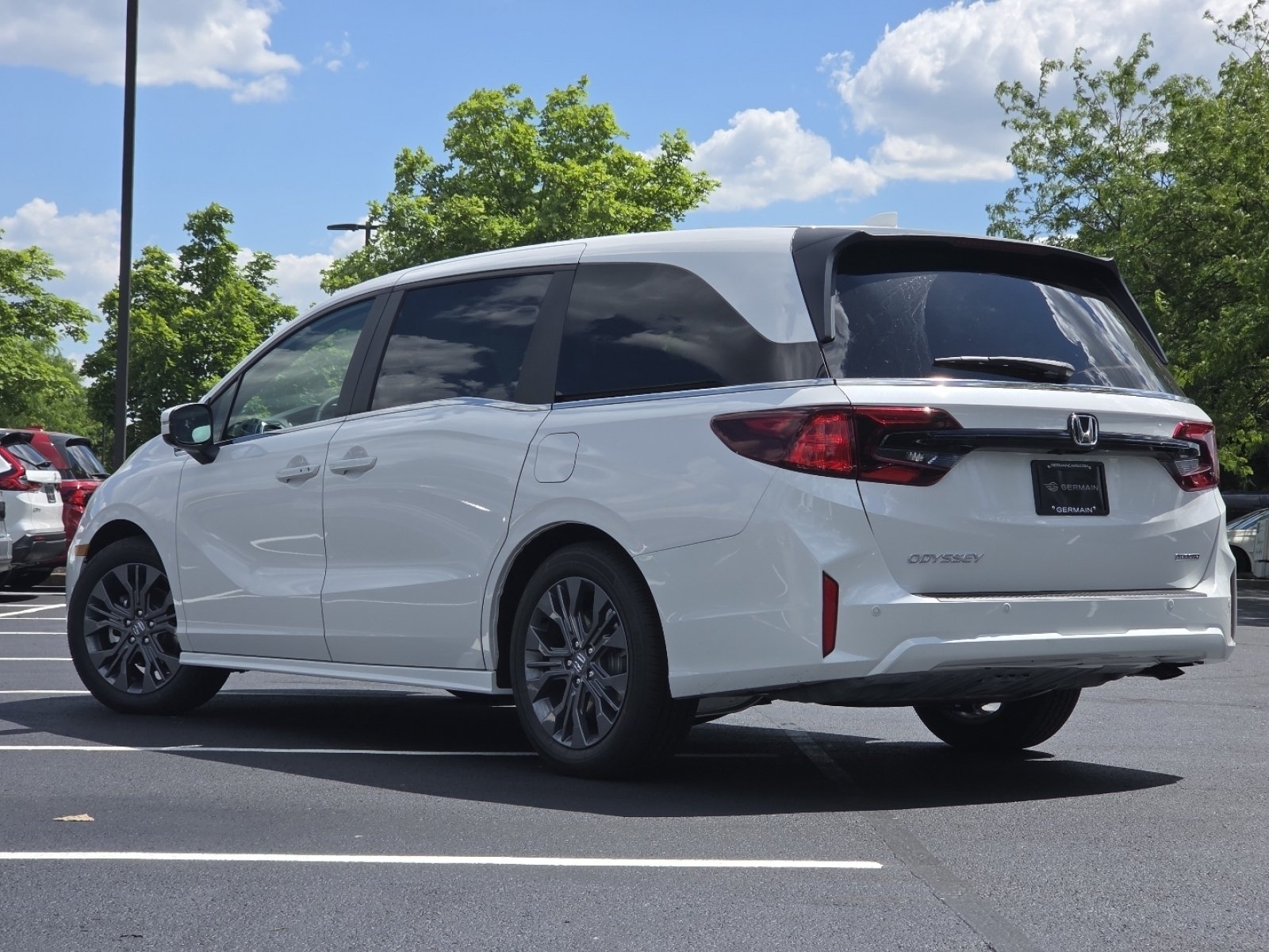 New 2026 Platinum White Pearl Honda Touring image 21