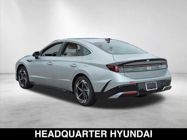 New 2026 Silver Hyundai SEL Sport image 6