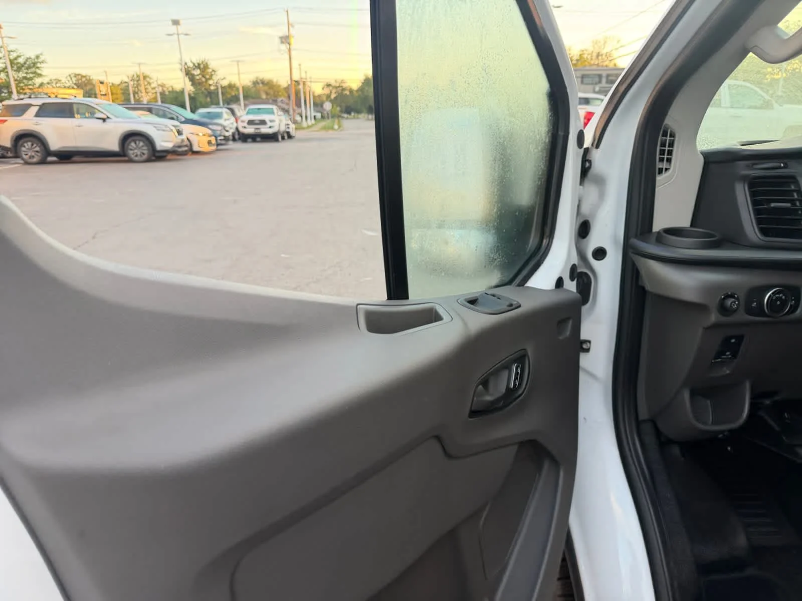 2025 Ford Transit Van Base - Photo 13